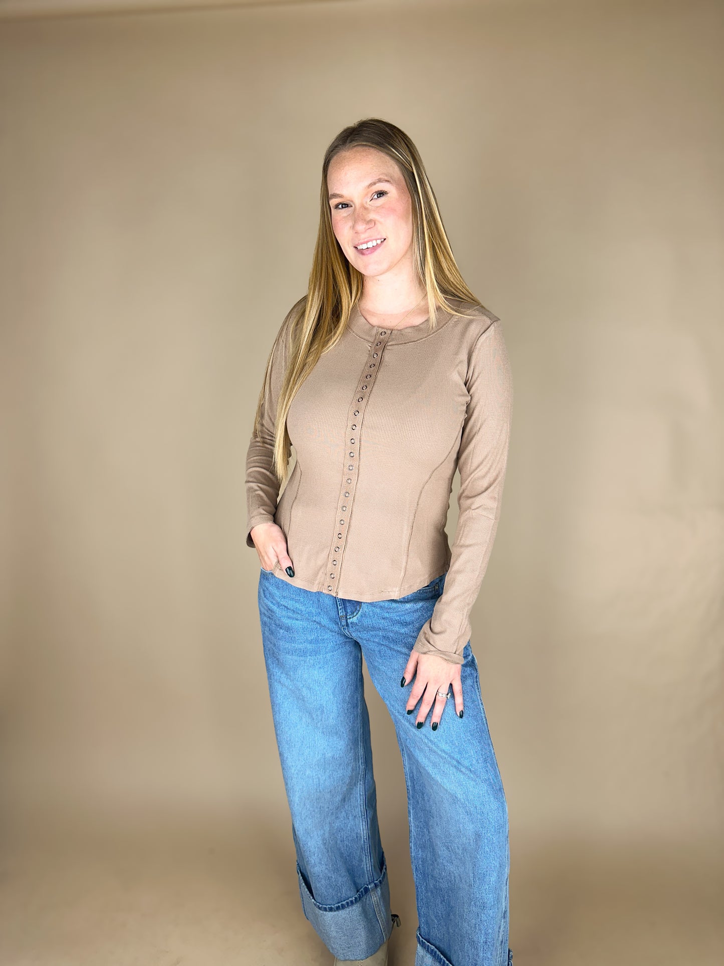 The Ellis Top - Mocha