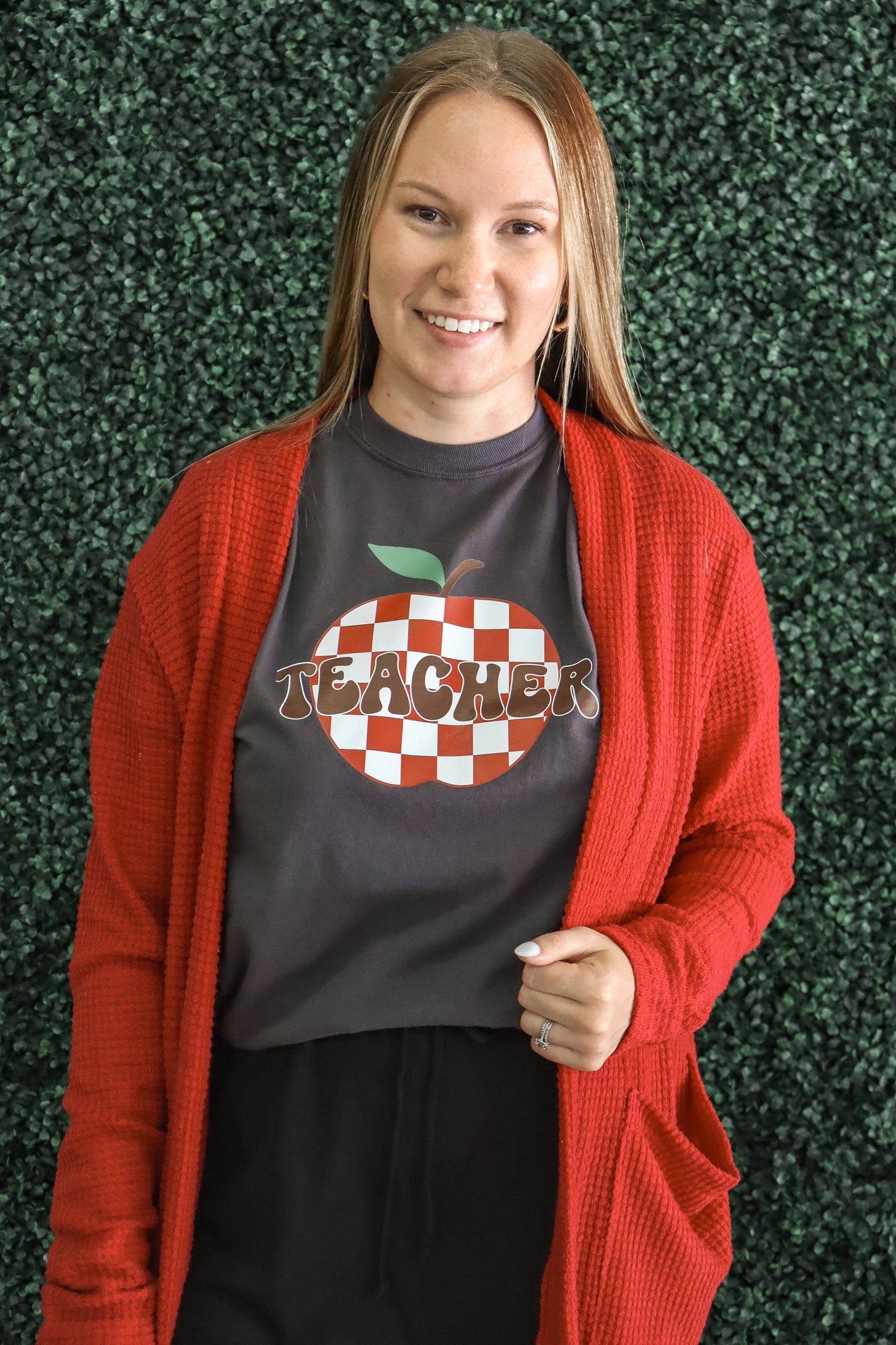 Apple Teacher Tee