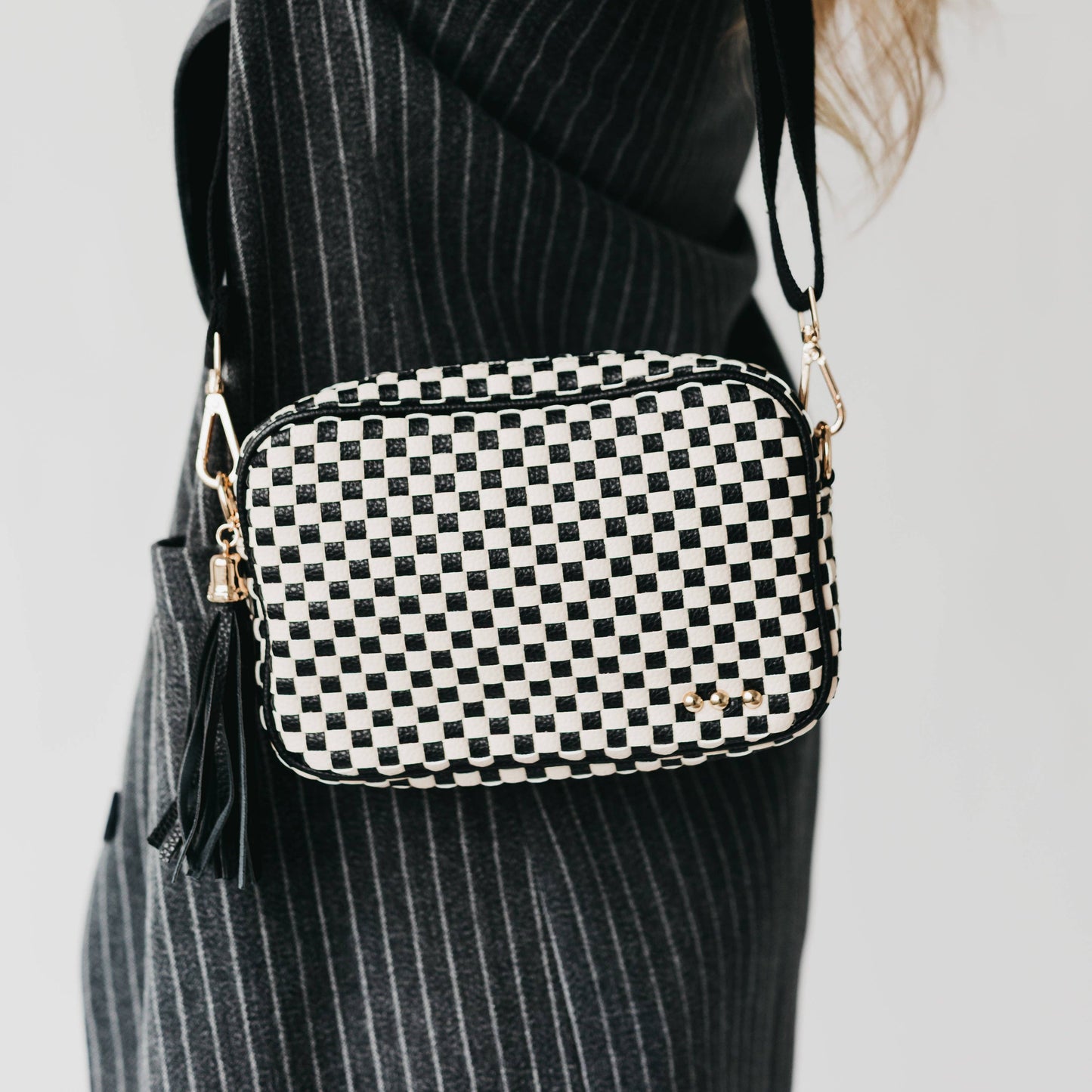 Woven Willow Camera Crossbody Bag Wholesale