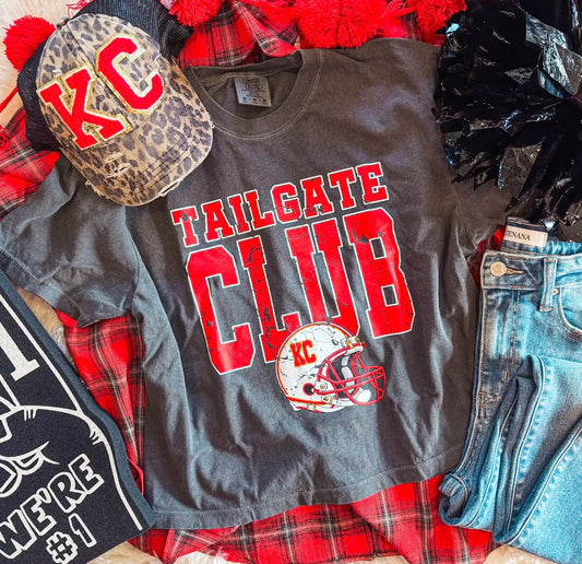 Tailgate Club CROPPED tee