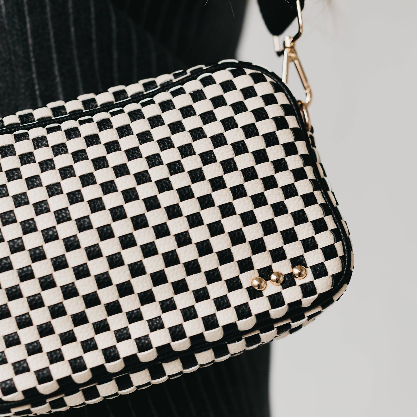 Woven Willow Camera Crossbody Bag Wholesale